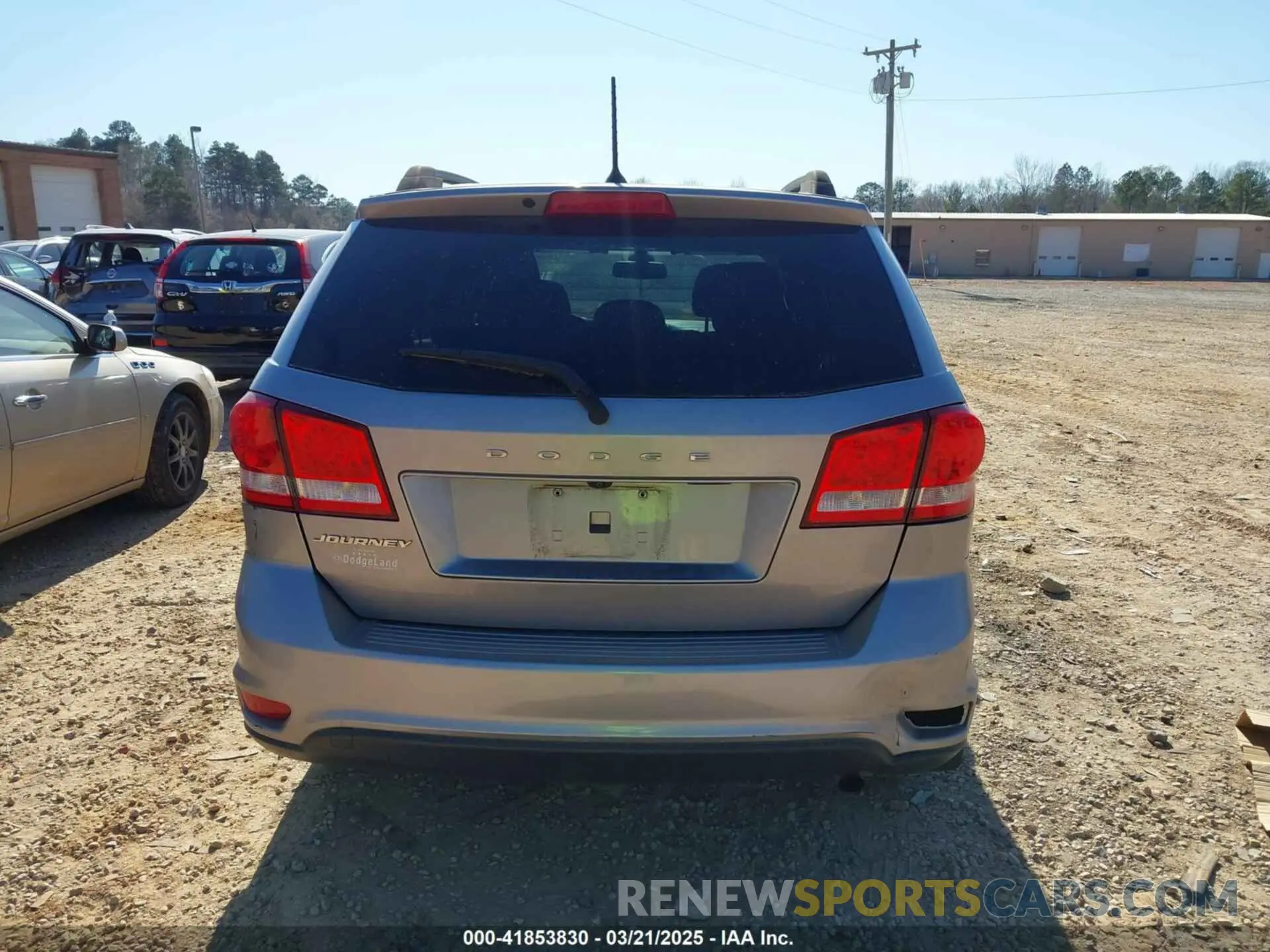 16 Photograph of a damaged car 3C4PDCBB0KT798122 DODGE JOURNEY 2019