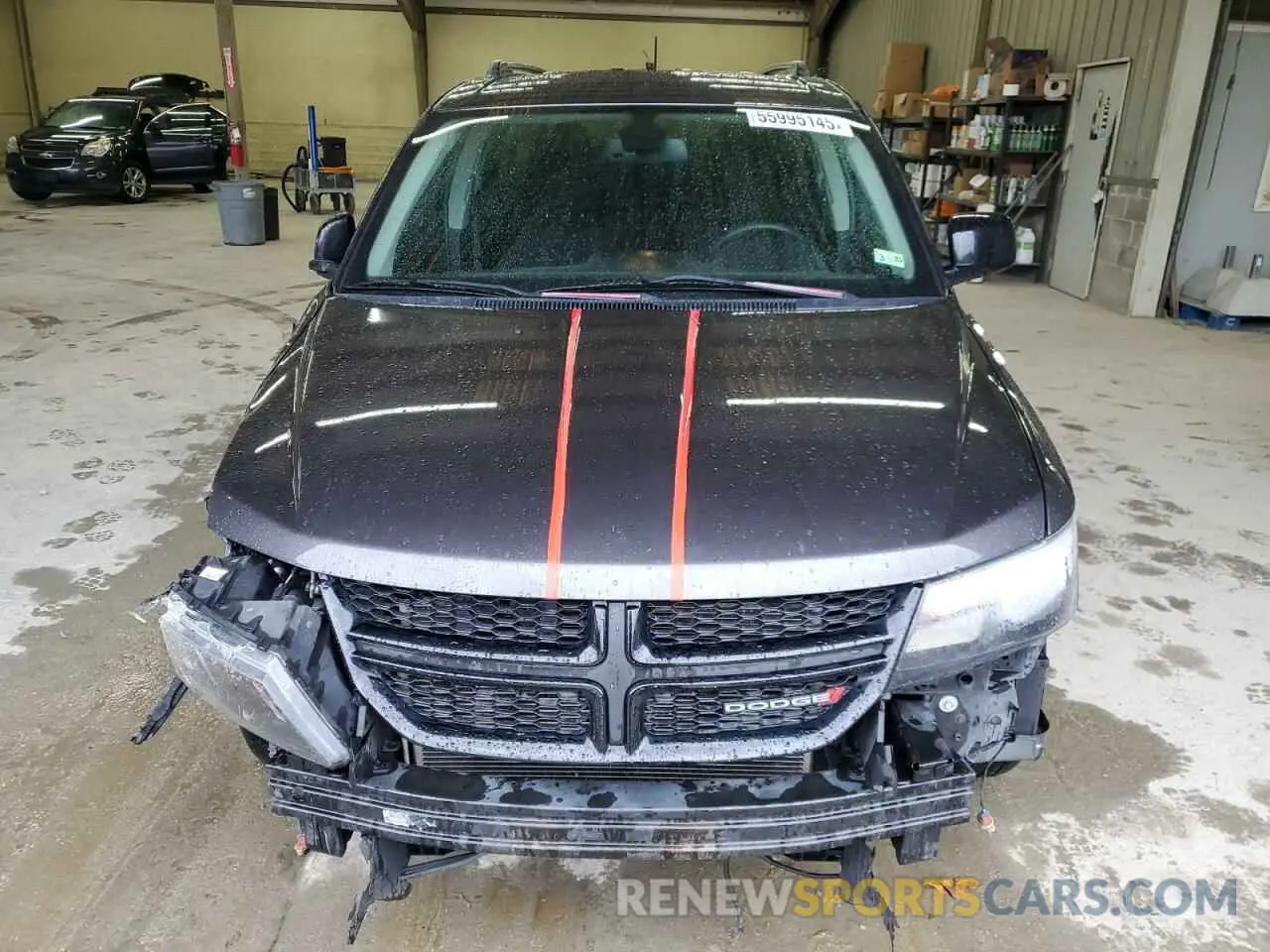 5 Photograph of a damaged car 3C4PDCBB0KT852387 DODGE JOURNEY 2019