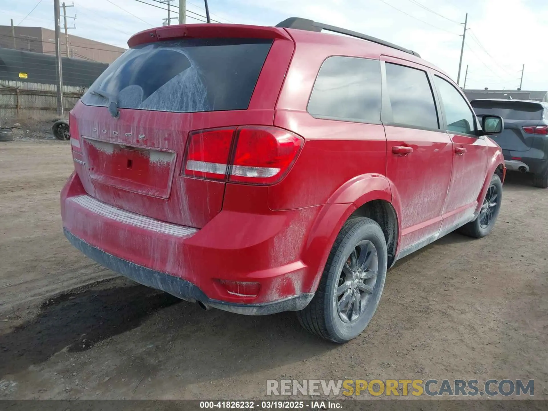 4 Photograph of a damaged car 3C4PDCBB0KT857055 DODGE JOURNEY 2019