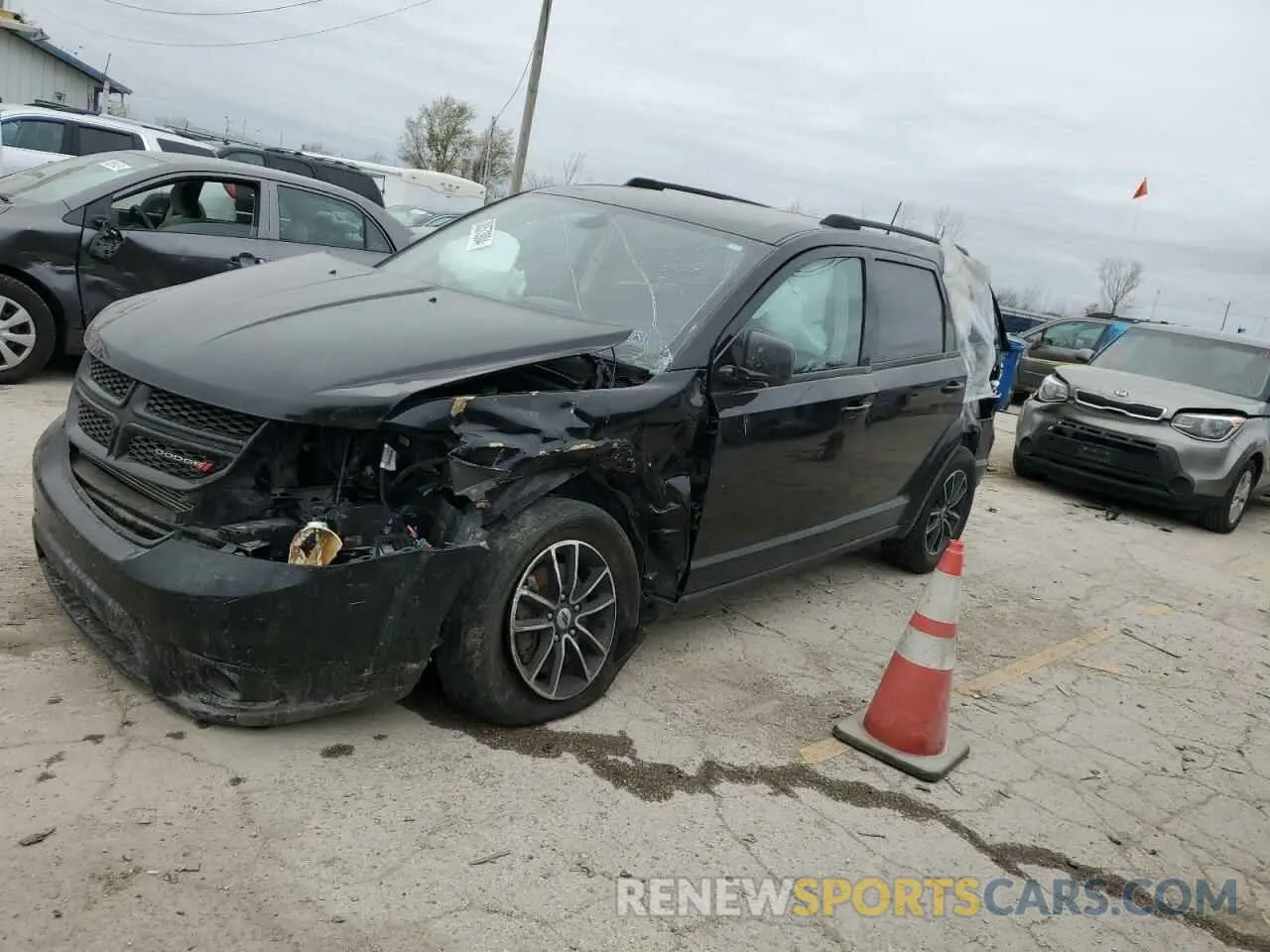 1 Фотография поврежденного автомобиля 3C4PDCBB1KT719203 DODGE JOURNEY 2019