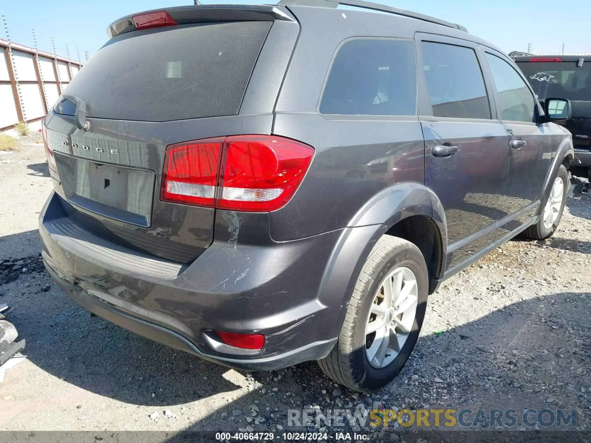 4 Фотография поврежденного автомобиля 3C4PDCBB1KT864015 DODGE JOURNEY 2019