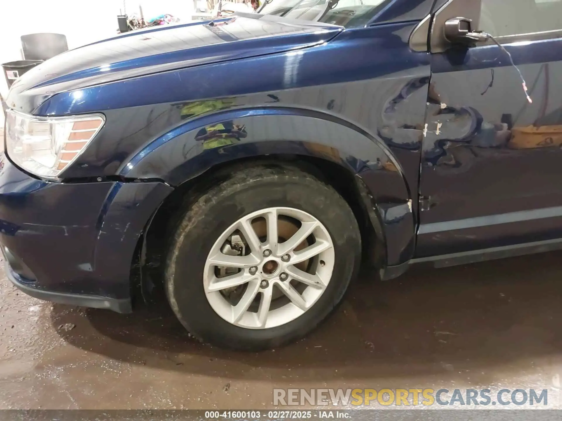 6 Photograph of a damaged car 3C4PDCBB2KT707772 DODGE JOURNEY 2019