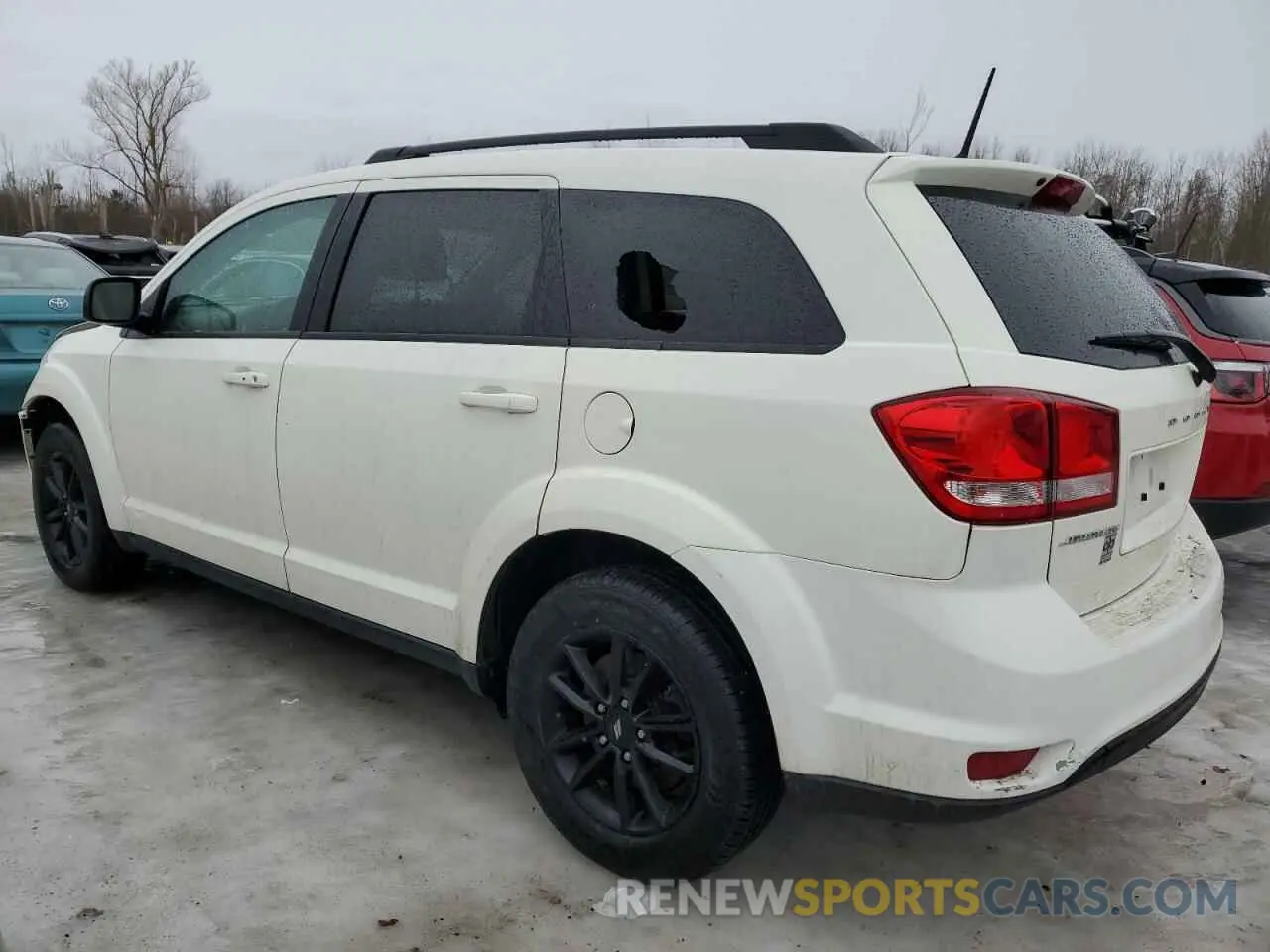 2 Photograph of a damaged car 3C4PDCBB2KT867201 DODGE JOURNEY 2019