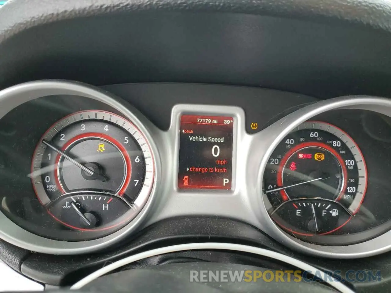 9 Photograph of a damaged car 3C4PDCBB2KT867201 DODGE JOURNEY 2019