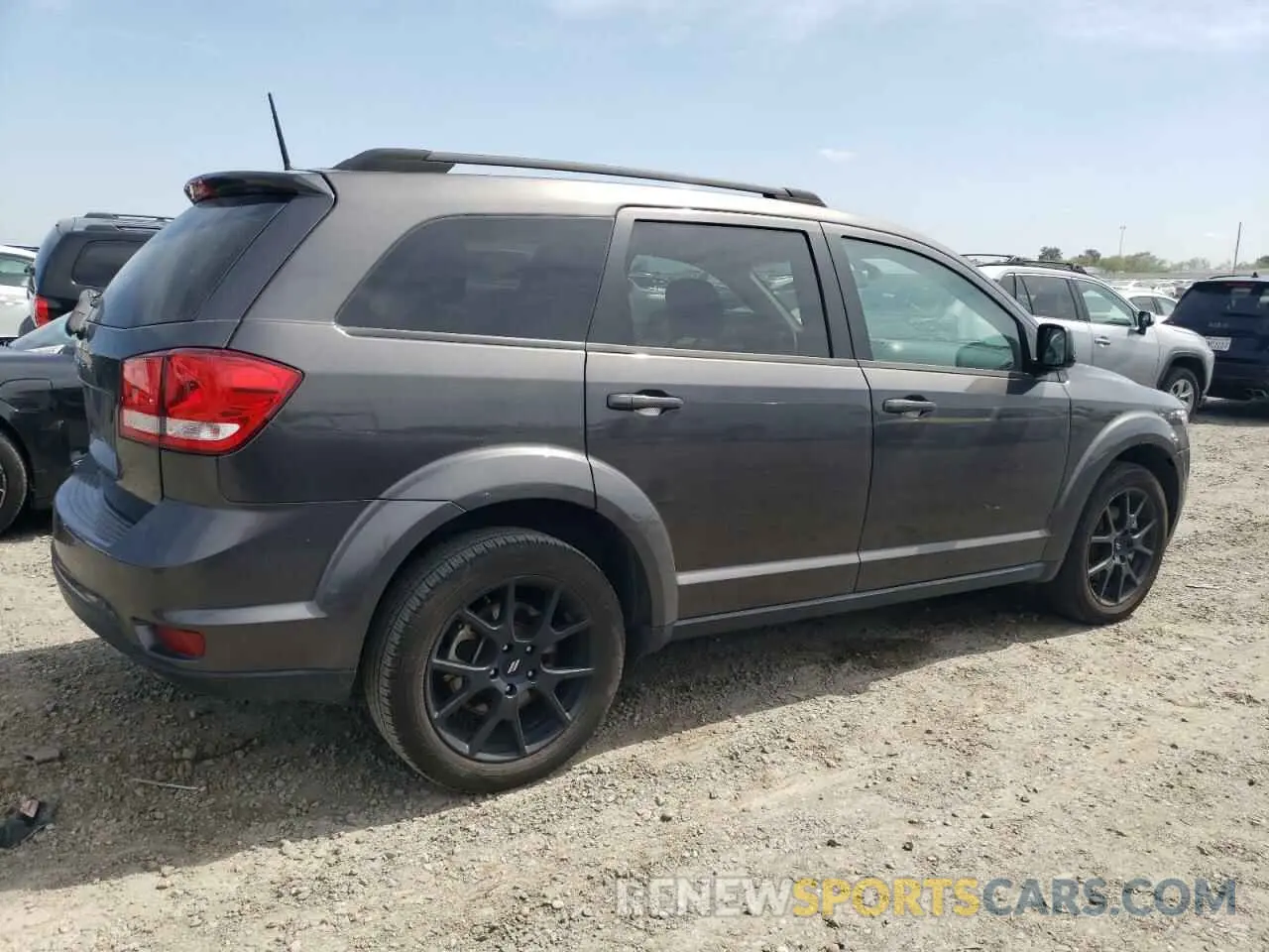 3 Фотография поврежденного автомобиля 3C4PDCBB4KT701469 DODGE JOURNEY 2019