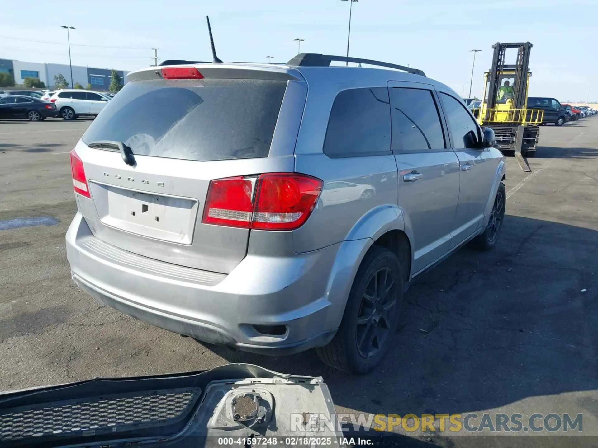 4 Фотография поврежденного автомобиля 3C4PDCBB5KT687131 DODGE JOURNEY 2019