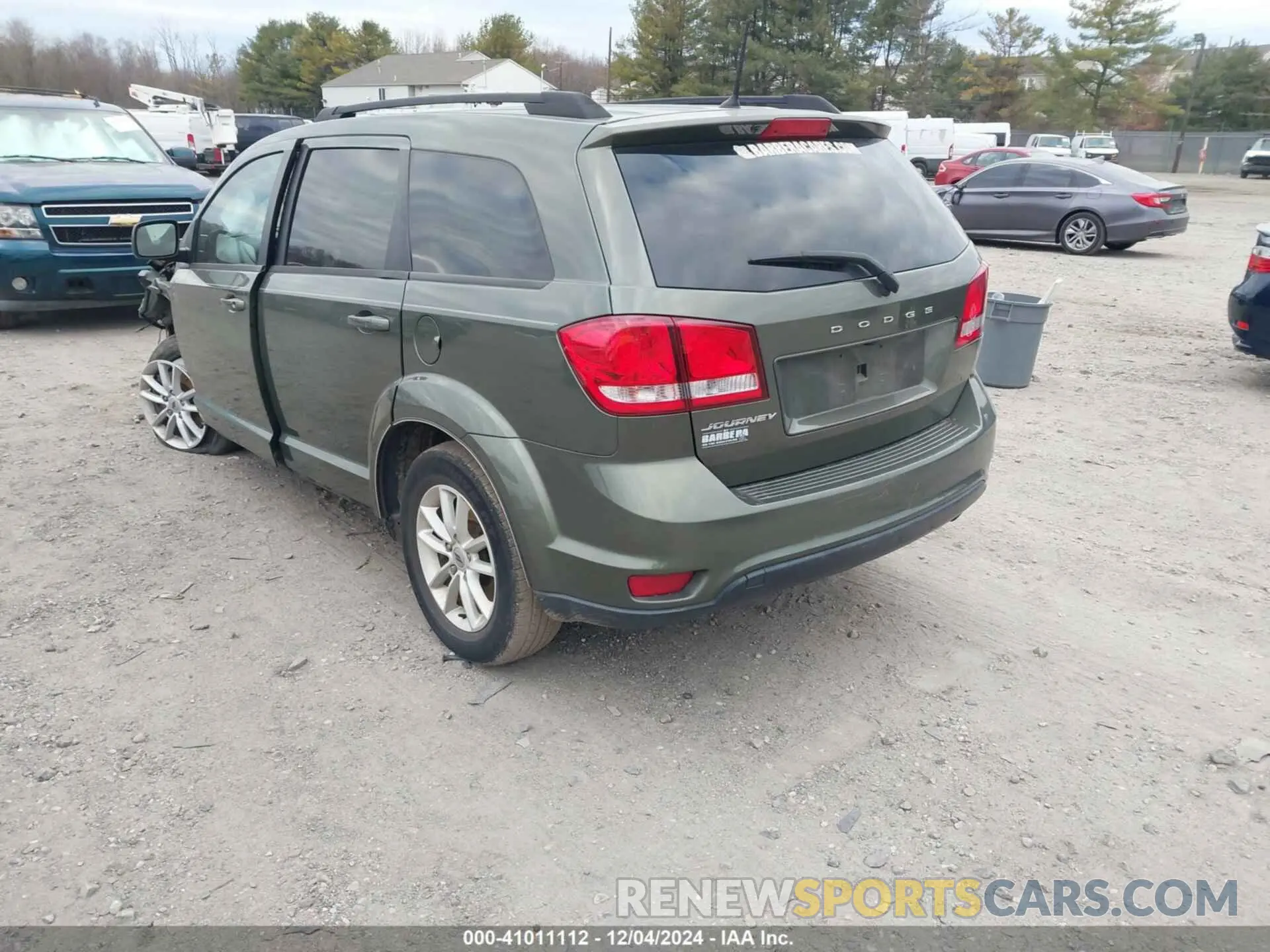 3 Photograph of a damaged car 3C4PDCBB5KT804013 DODGE JOURNEY 2019