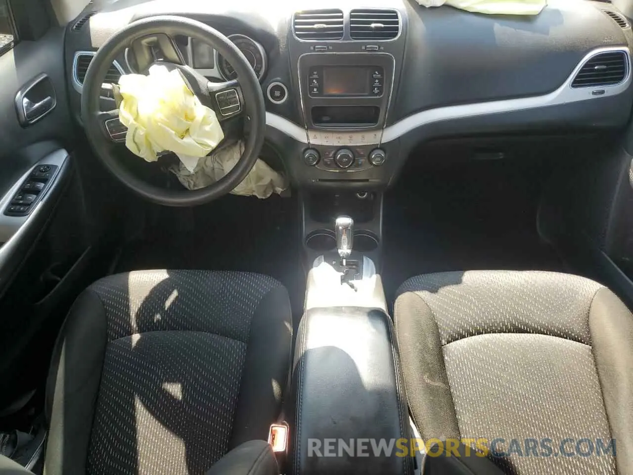 8 Фотография поврежденного автомобиля 3C4PDCBB5KT845578 DODGE JOURNEY 2019