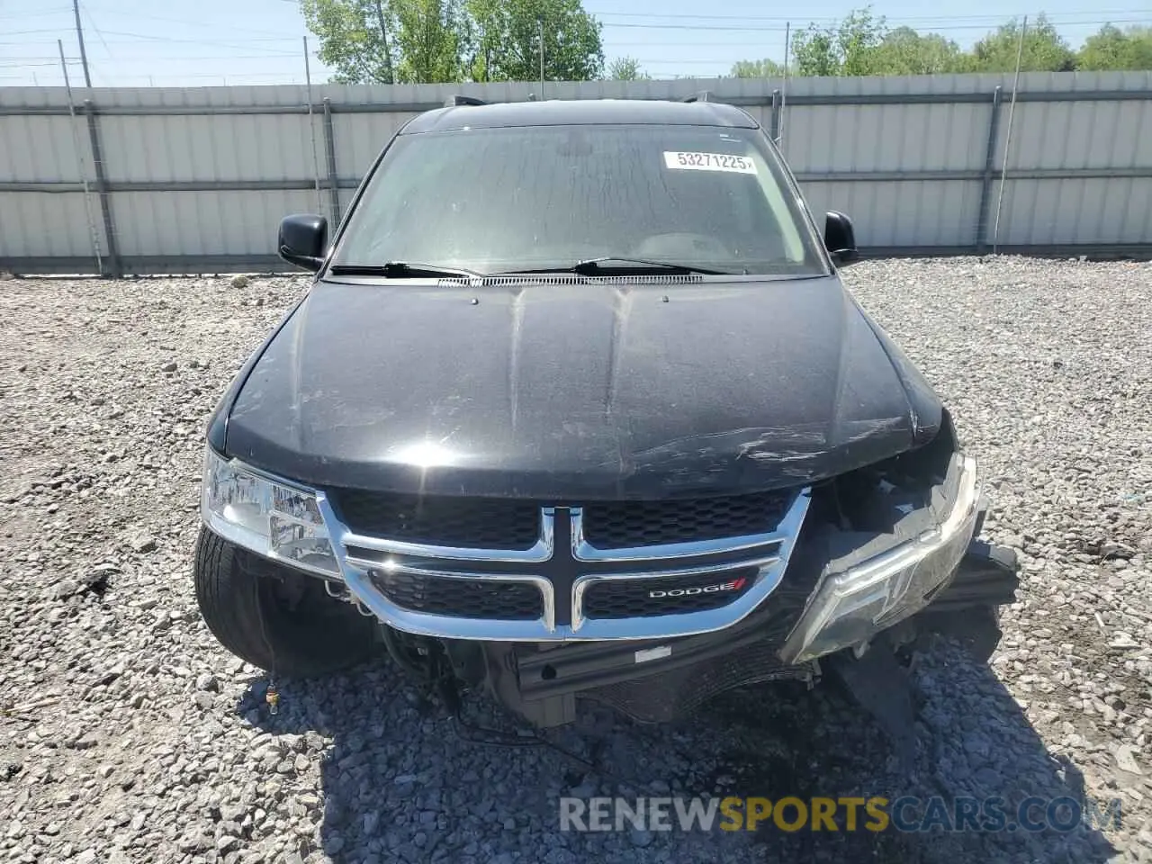 5 Photograph of a damaged car 3C4PDCBB6KT837618 DODGE JOURNEY 2019