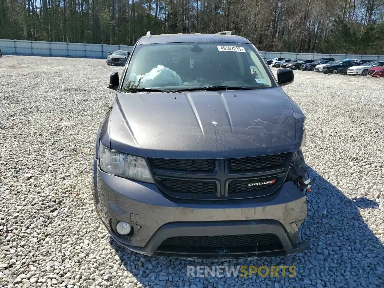 5 Photograph of a damaged car 3C4PDCBB7KT718704 DODGE JOURNEY 2019