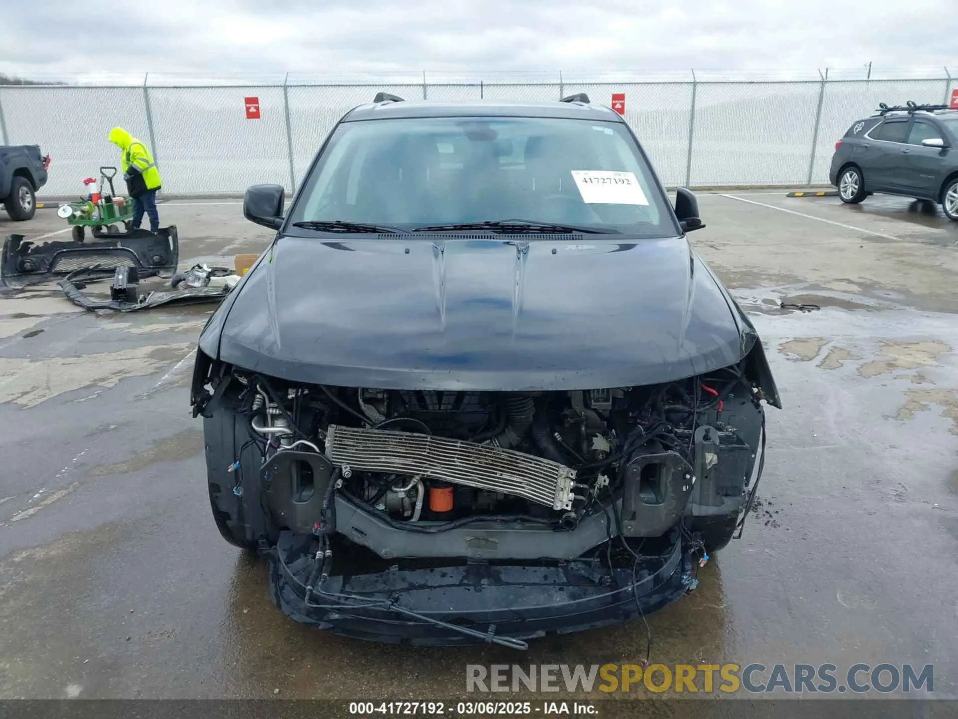 13 Photograph of a damaged car 3C4PDCBB7KT779471 DODGE JOURNEY 2019