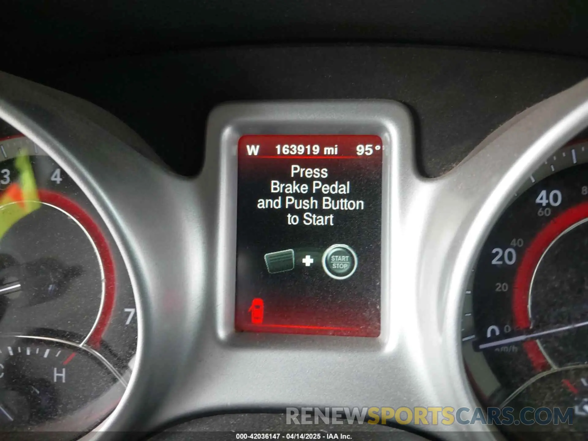 7 Photograph of a damaged car 3C4PDCBB7KT797842 DODGE JOURNEY 2019
