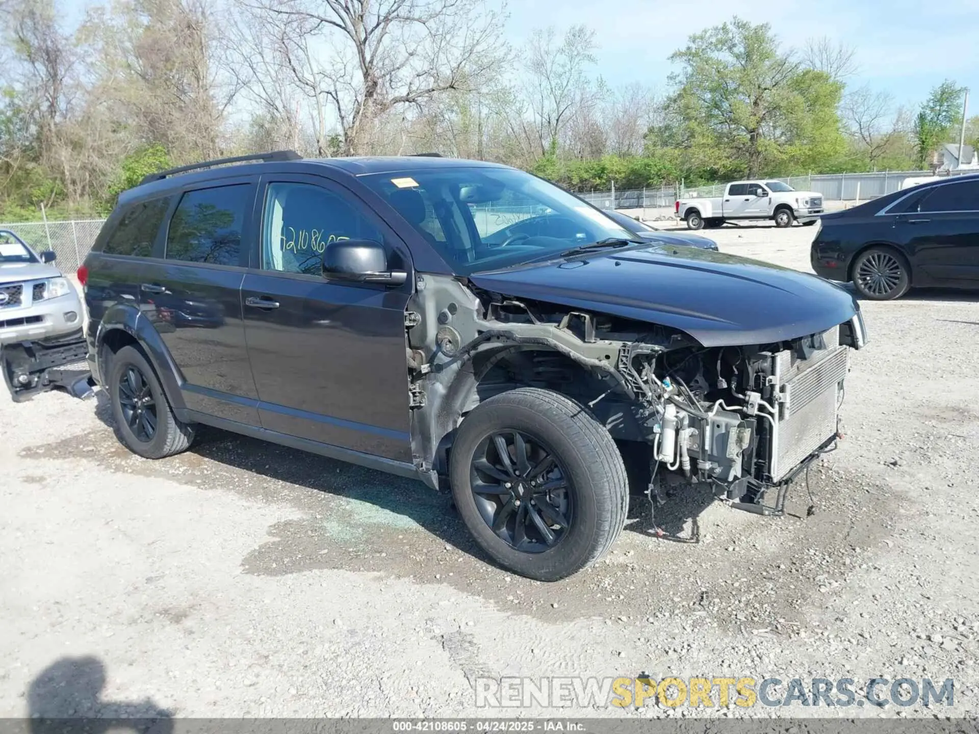 1 Photograph of a damaged car 3C4PDCBB7KT852418 DODGE JOURNEY 2019