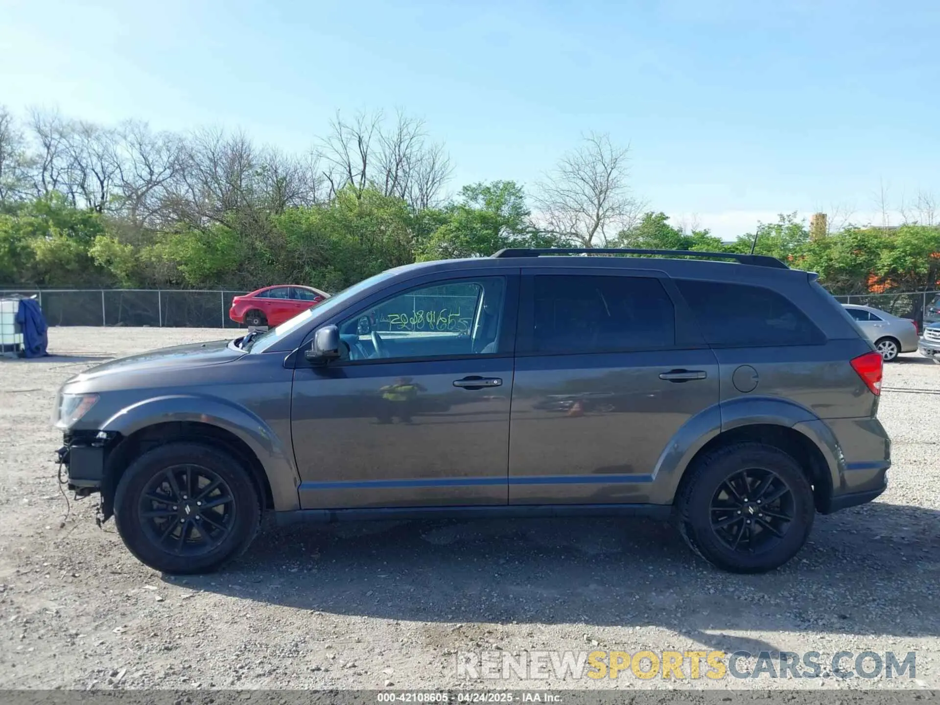 15 Photograph of a damaged car 3C4PDCBB7KT852418 DODGE JOURNEY 2019