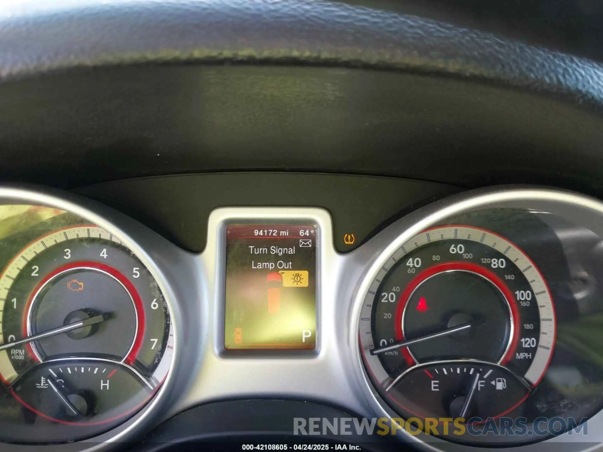 7 Photograph of a damaged car 3C4PDCBB7KT852418 DODGE JOURNEY 2019