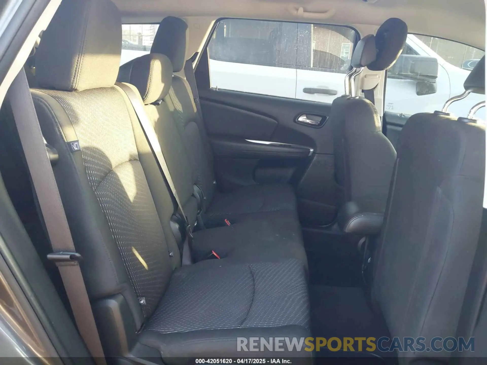 8 Фотография поврежденного автомобиля 3C4PDCBB8KT858387 DODGE JOURNEY 2019