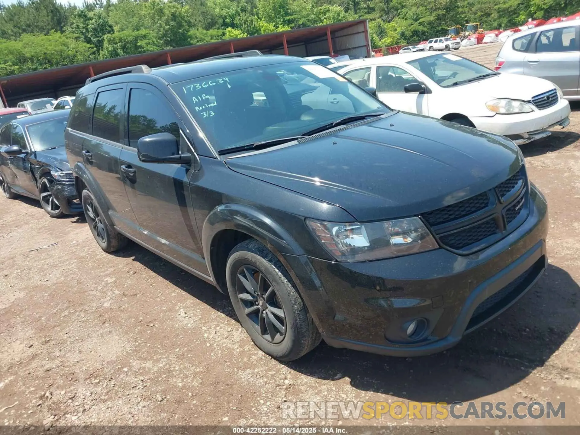 1 Photograph of a damaged car 3C4PDCBB9KT848614 DODGE JOURNEY 2019