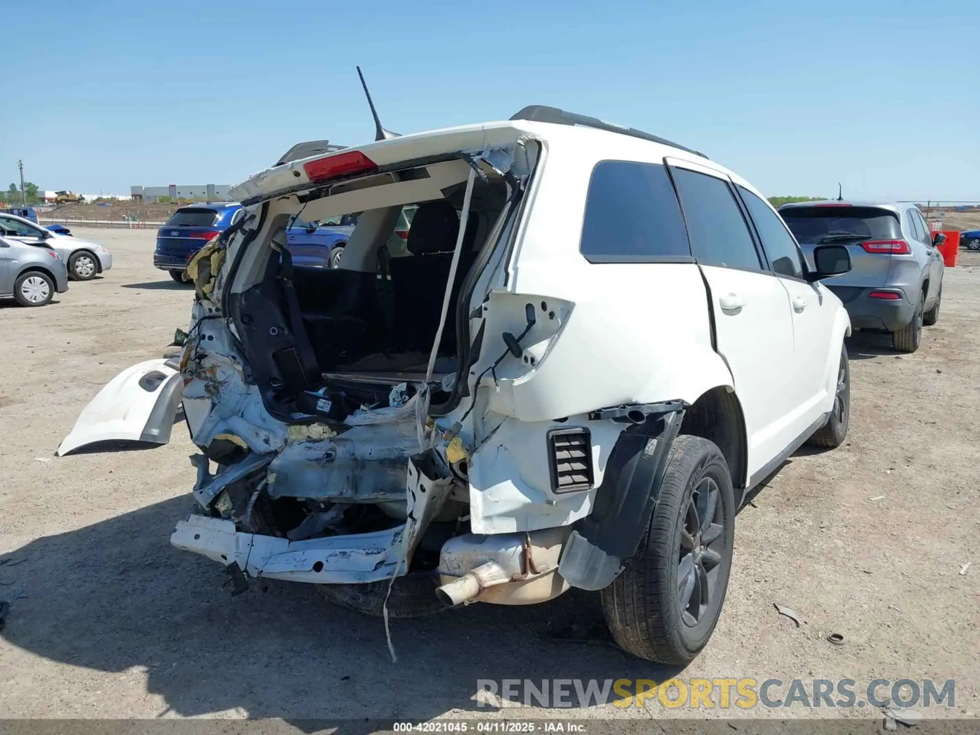 4 Фотография поврежденного автомобиля 3C4PDCBB9KT863288 DODGE JOURNEY 2019