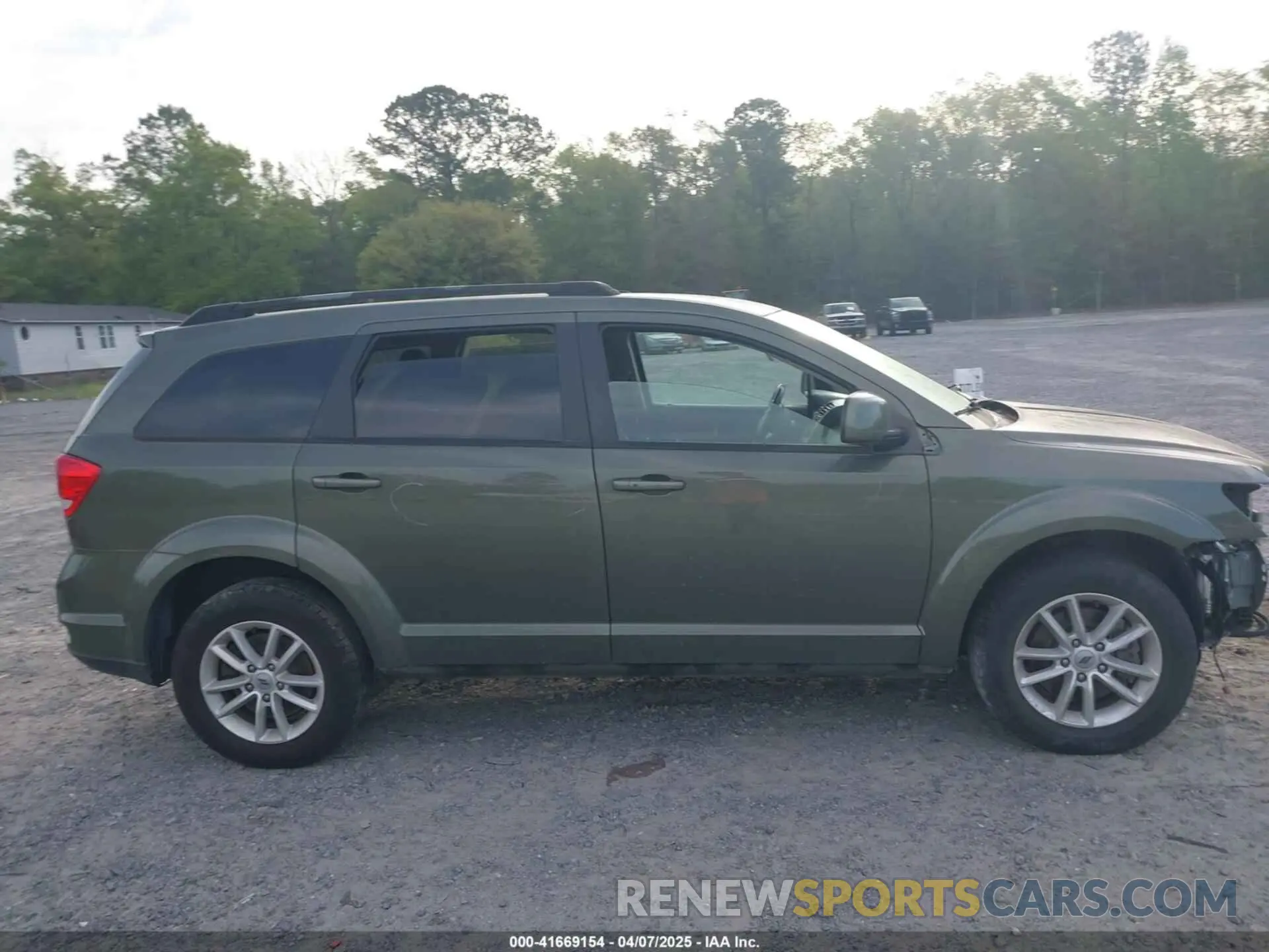 14 Photograph of a damaged car 3C4PDCBG1KT701263 DODGE JOURNEY 2019