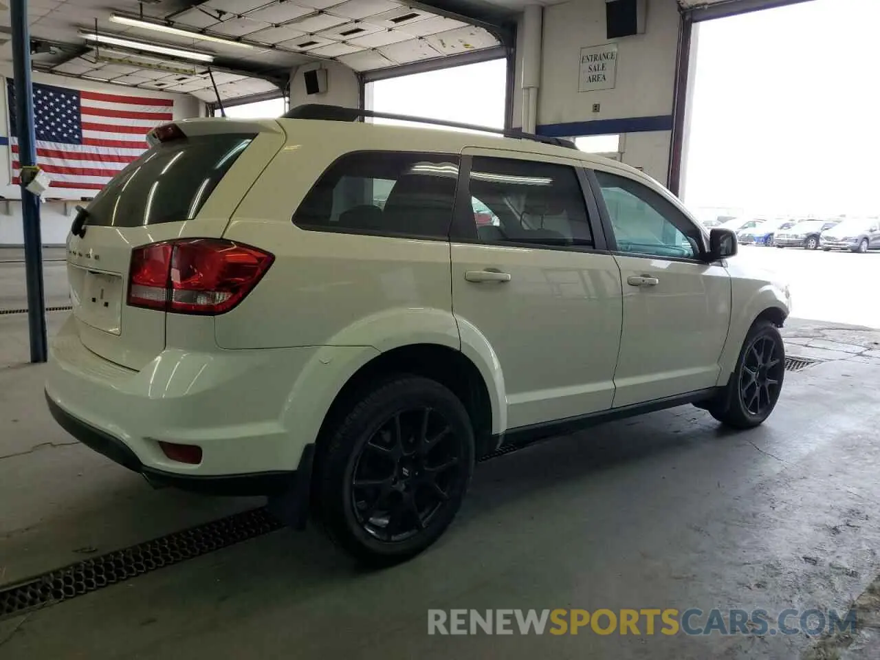3 Photograph of a damaged car 3C4PDCBG1KT737969 DODGE JOURNEY 2019