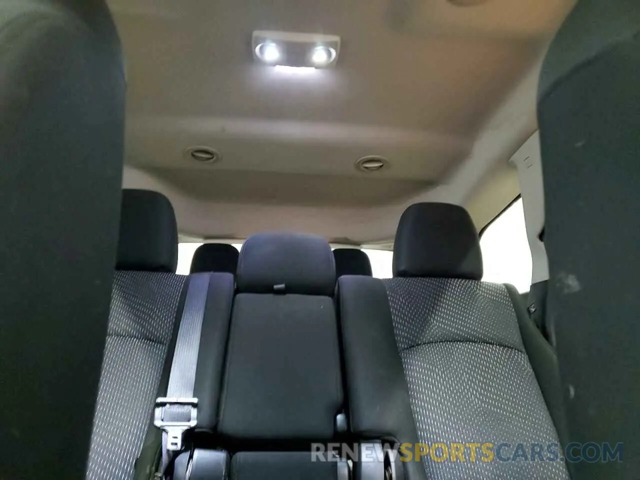 10 Фотография поврежденного автомобиля 3C4PDCBG2KT873270 DODGE JOURNEY 2019