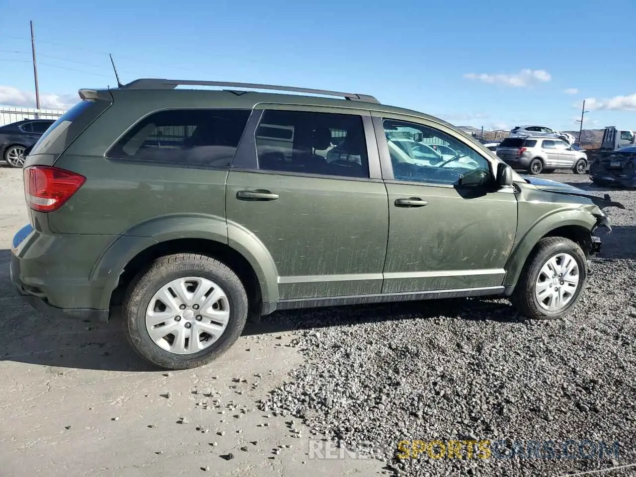 3 Photograph of a damaged car 3C4PDCBG4KT731695 DODGE JOURNEY 2019
