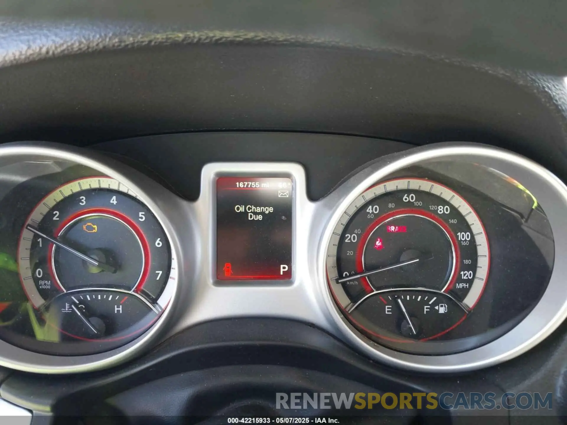 7 Photograph of a damaged car 3C4PDCBG7KT875077 DODGE JOURNEY 2019