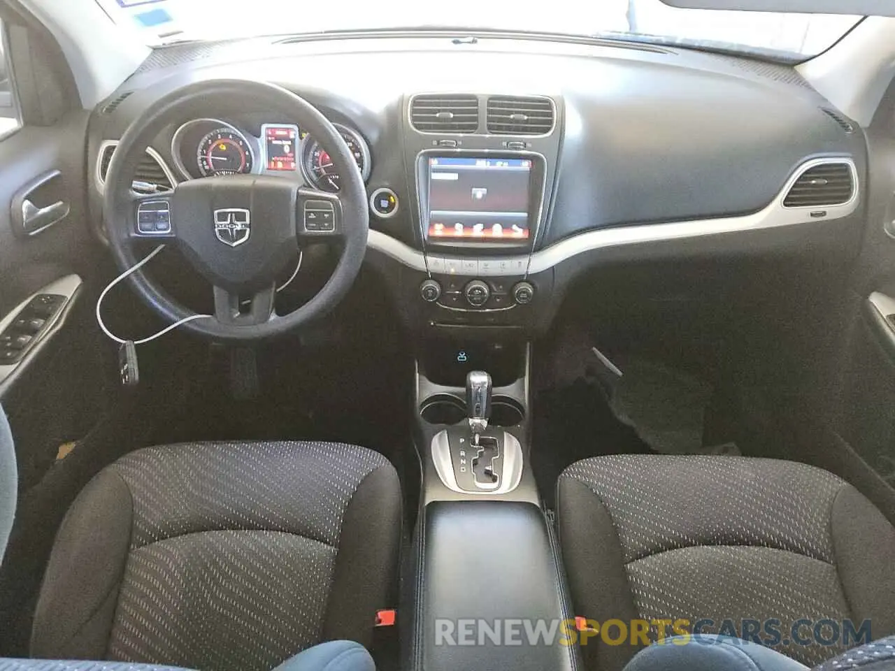 8 Фотография поврежденного автомобиля 3C4PDCBGXKT874957 DODGE JOURNEY 2019