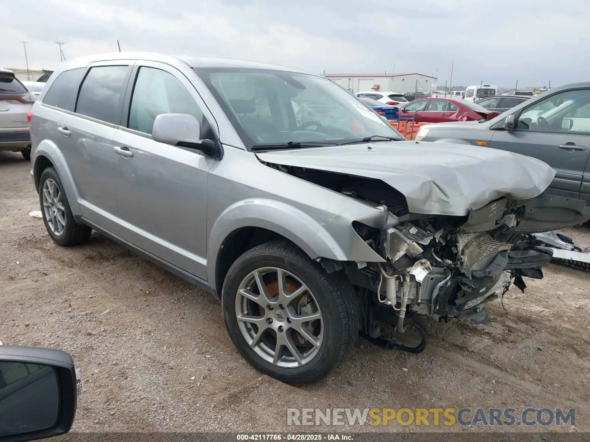 1 Photograph of a damaged car 3C4PDCEG8KT763335 DODGE JOURNEY 2019