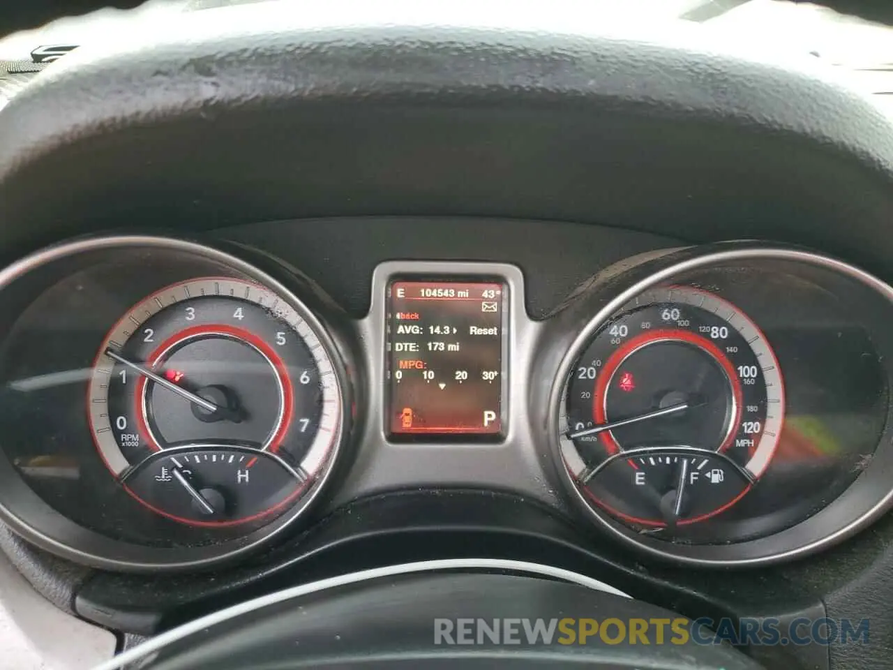 9 Photograph of a damaged car 3C4PDCGB5KT873793 DODGE JOURNEY 2019