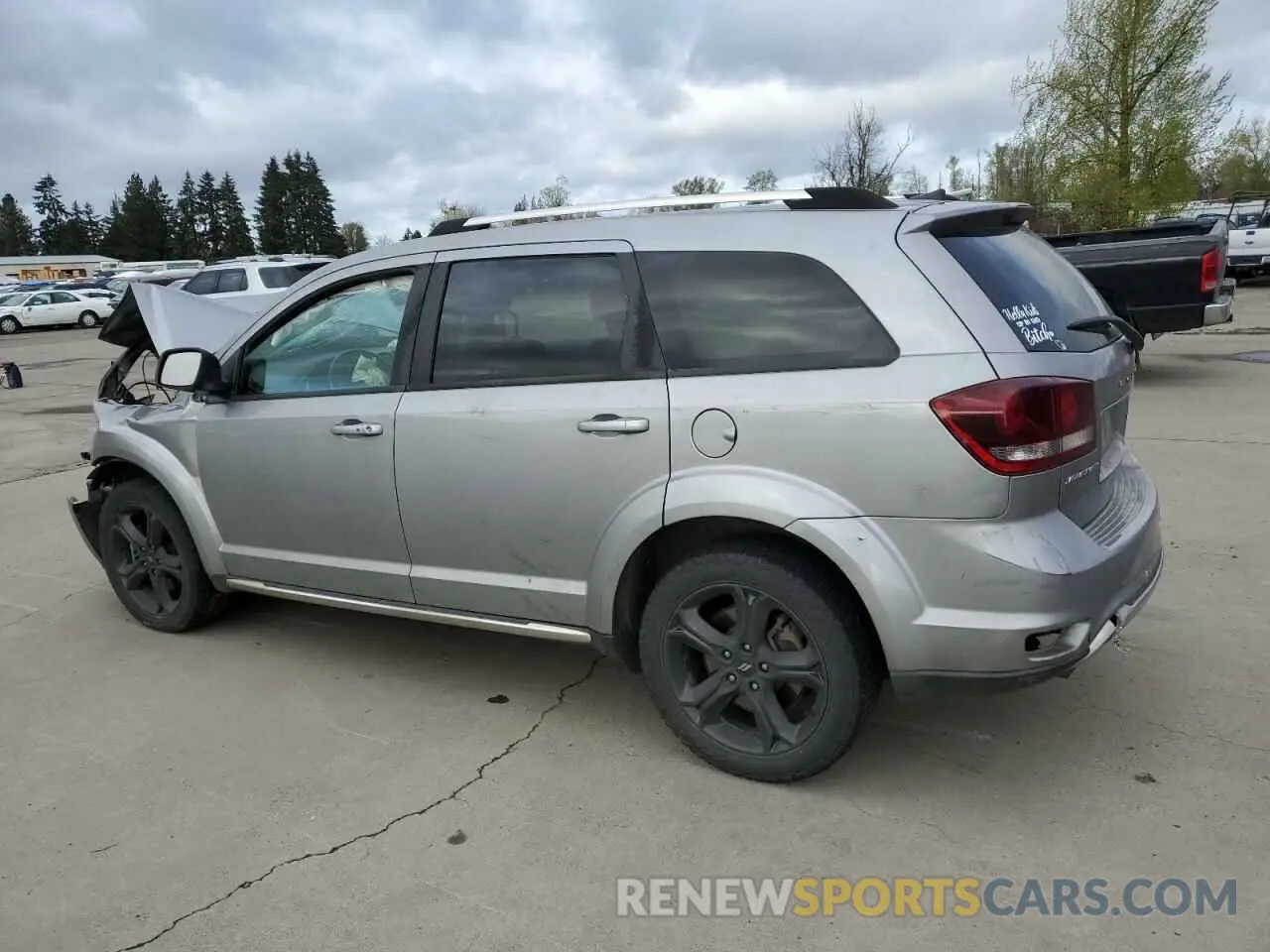 2 Photograph of a damaged car 3C4PDCGG0KT858078 DODGE JOURNEY 2019