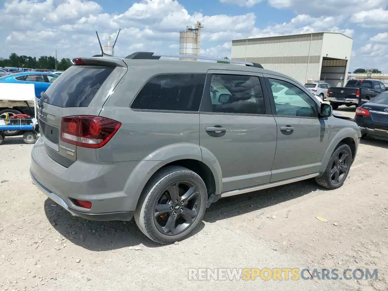 3 Photograph of a damaged car 3C4PDCGG1KT746390 DODGE JOURNEY 2019