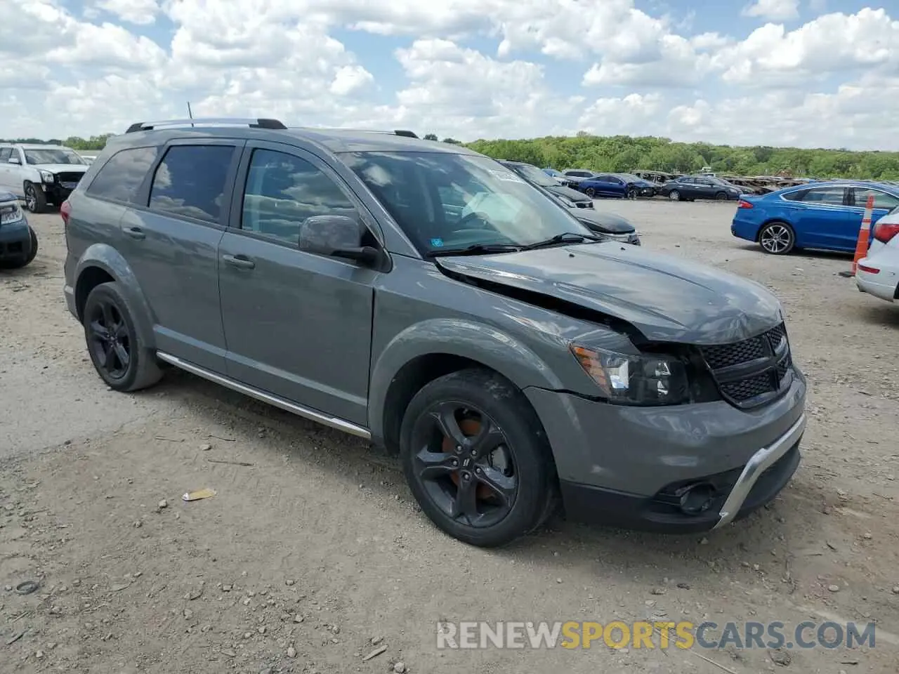 4 Photograph of a damaged car 3C4PDCGG1KT746390 DODGE JOURNEY 2019