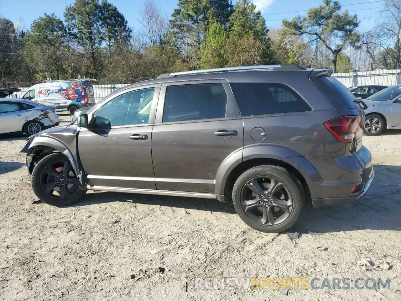 2 Photograph of a damaged car 3C4PDCGG2KT803714 DODGE JOURNEY 2019