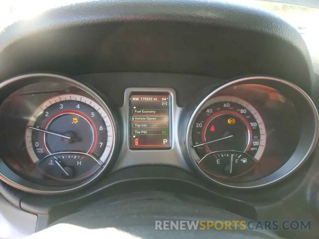 9 Photograph of a damaged car 3C4PDCGG2KT803714 DODGE JOURNEY 2019
