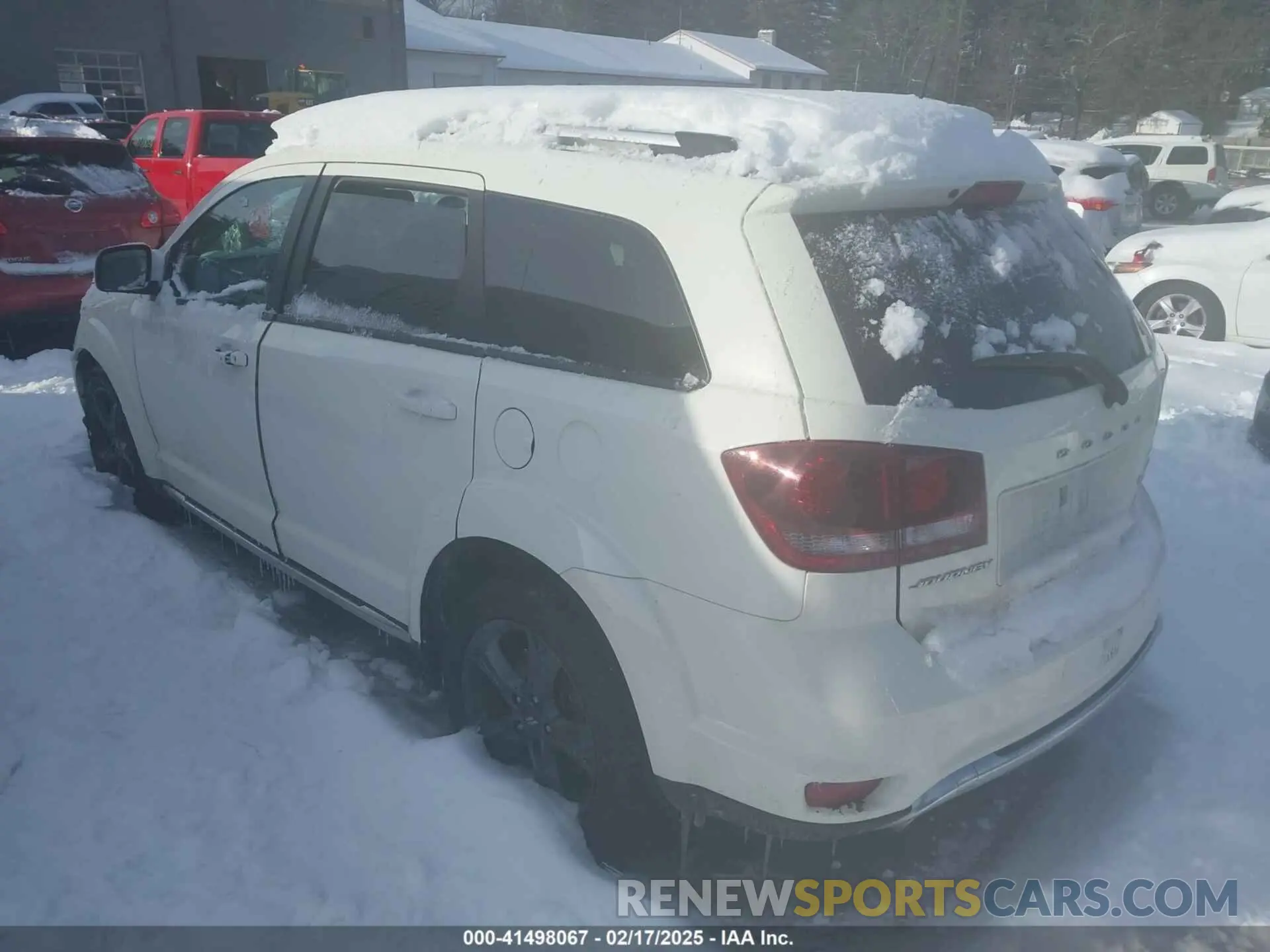 3 Photograph of a damaged car 3C4PDCGG4KT783059 DODGE JOURNEY 2019