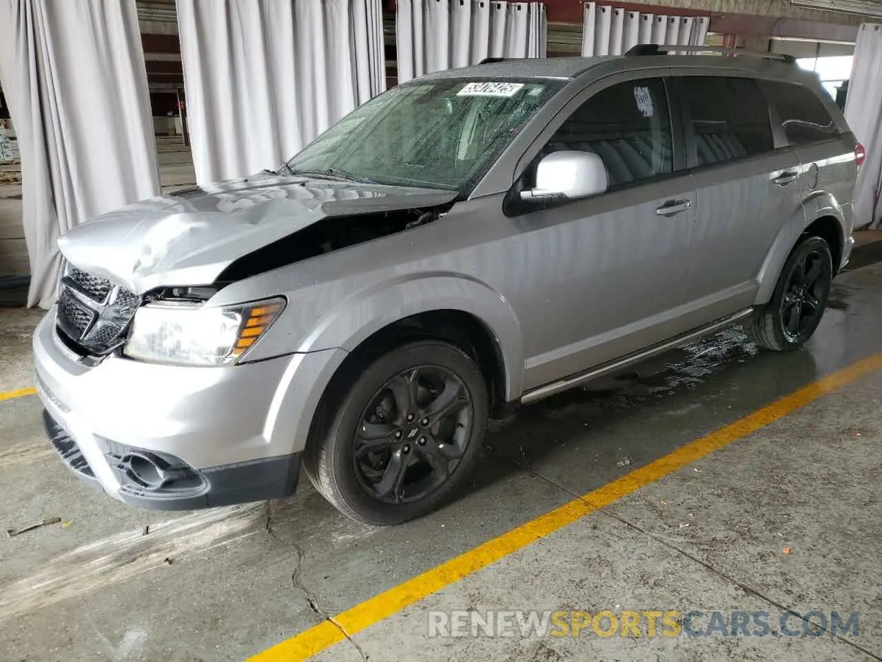 1 Photograph of a damaged car 3C4PDCGG6KT717029 DODGE JOURNEY 2019