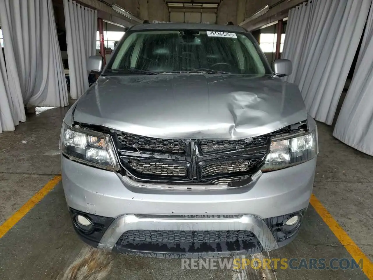 5 Photograph of a damaged car 3C4PDCGG6KT717029 DODGE JOURNEY 2019