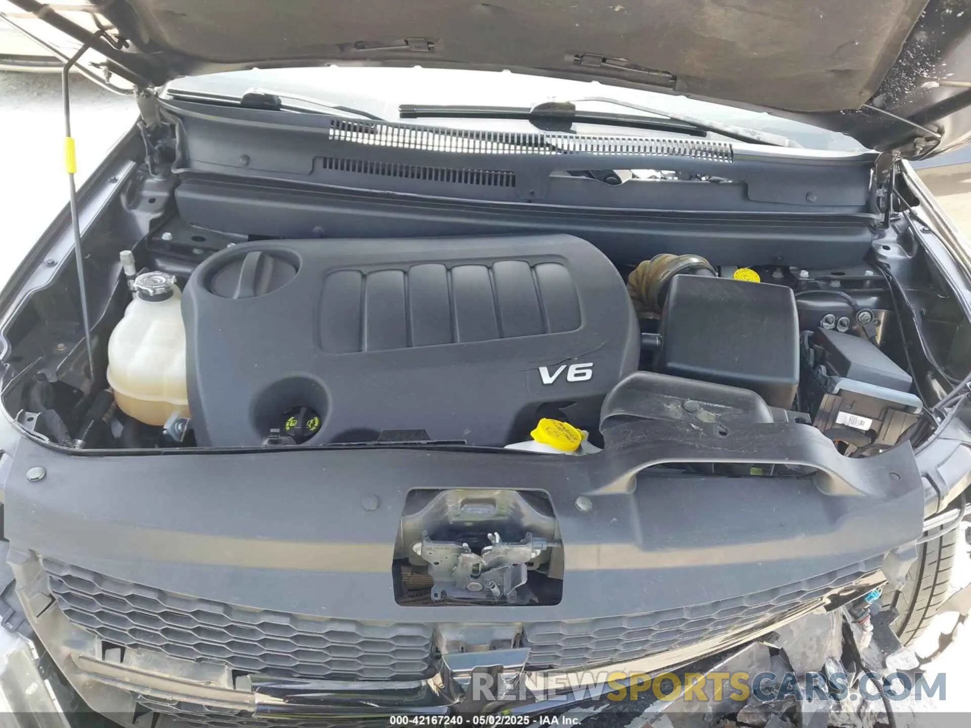 10 Photograph of a damaged car 3C4PDCGG6KT738107 DODGE JOURNEY 2019