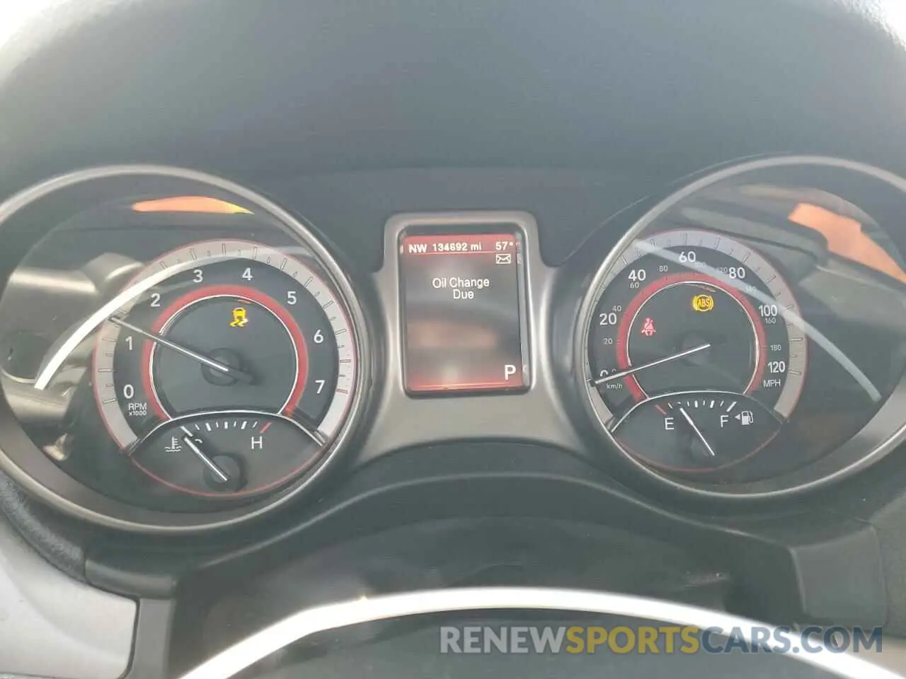 9 Photograph of a damaged car 3C4PDCGG6KT783192 DODGE JOURNEY 2019
