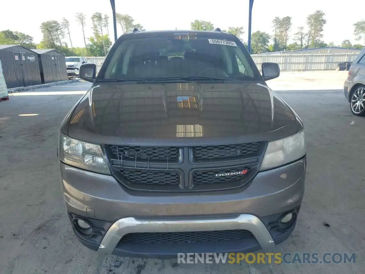 5 Photograph of a damaged car 3C4PDCGG8KT717064 DODGE JOURNEY 2019