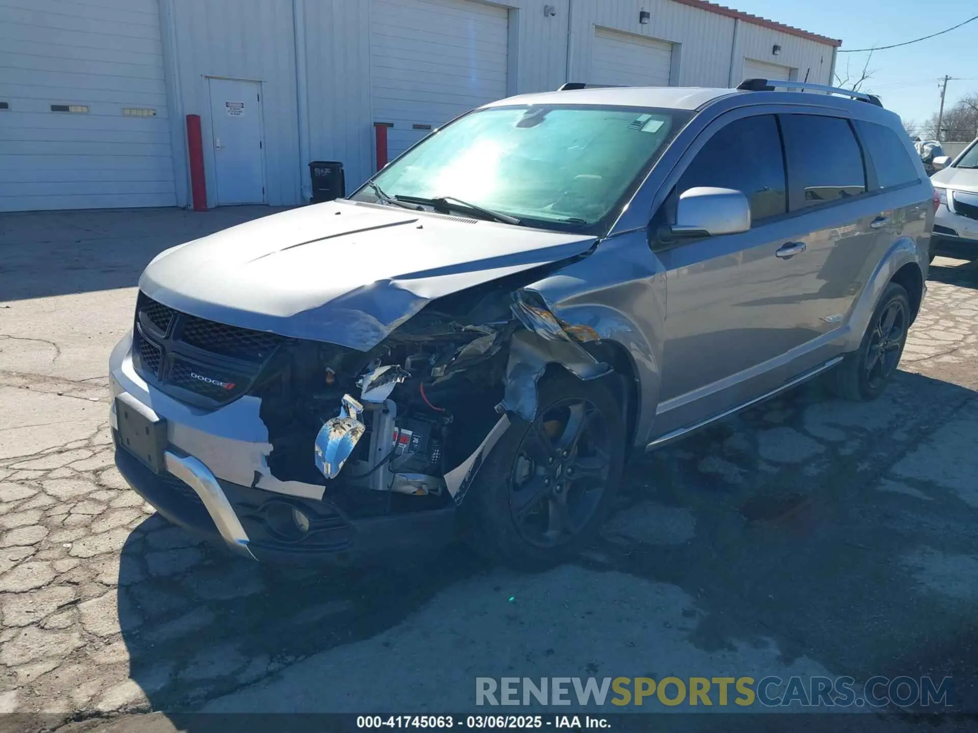 2 Фотография поврежденного автомобиля 3C4PDCGG9KT857947 DODGE JOURNEY 2019