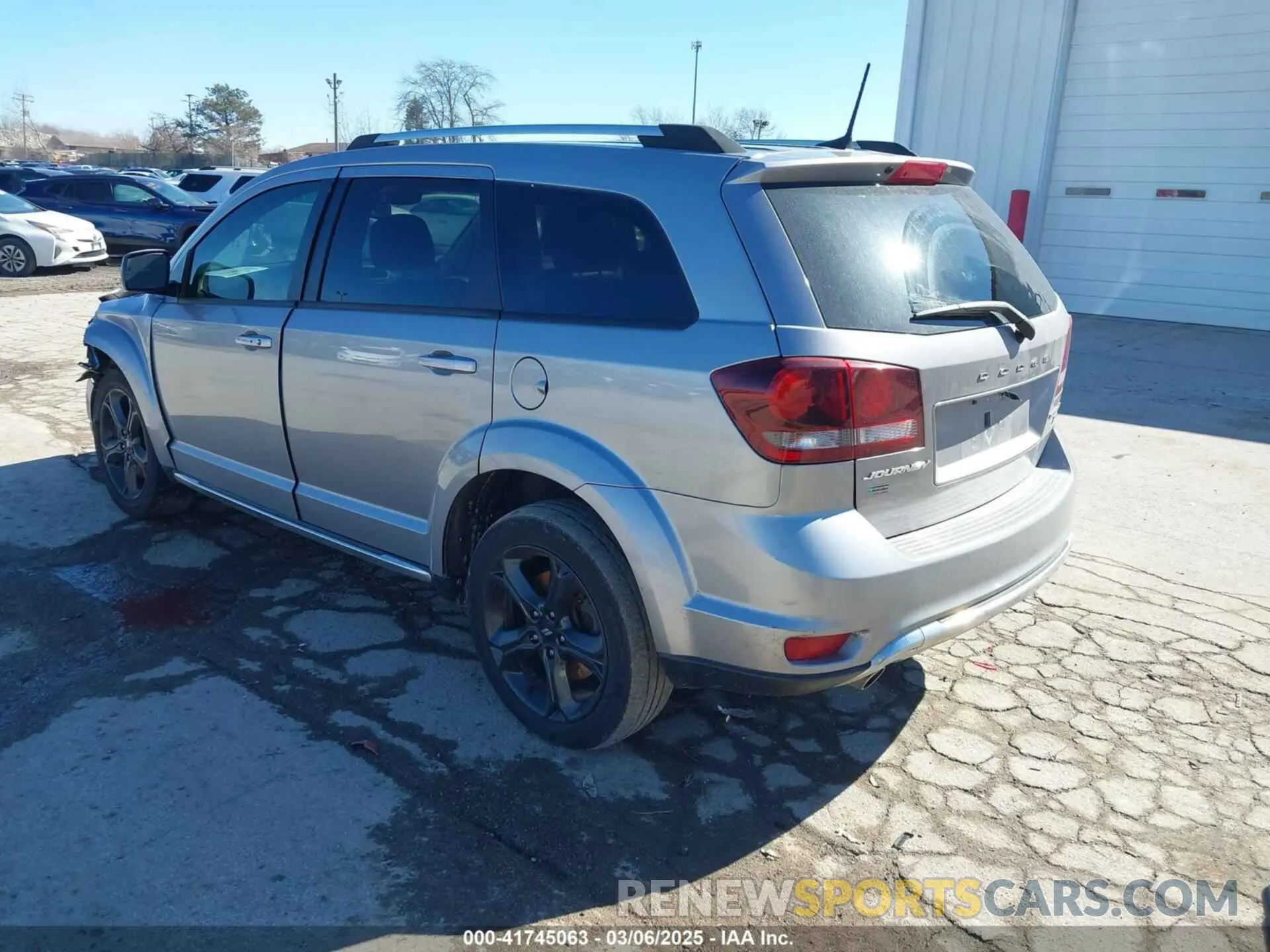 3 Фотография поврежденного автомобиля 3C4PDCGG9KT857947 DODGE JOURNEY 2019