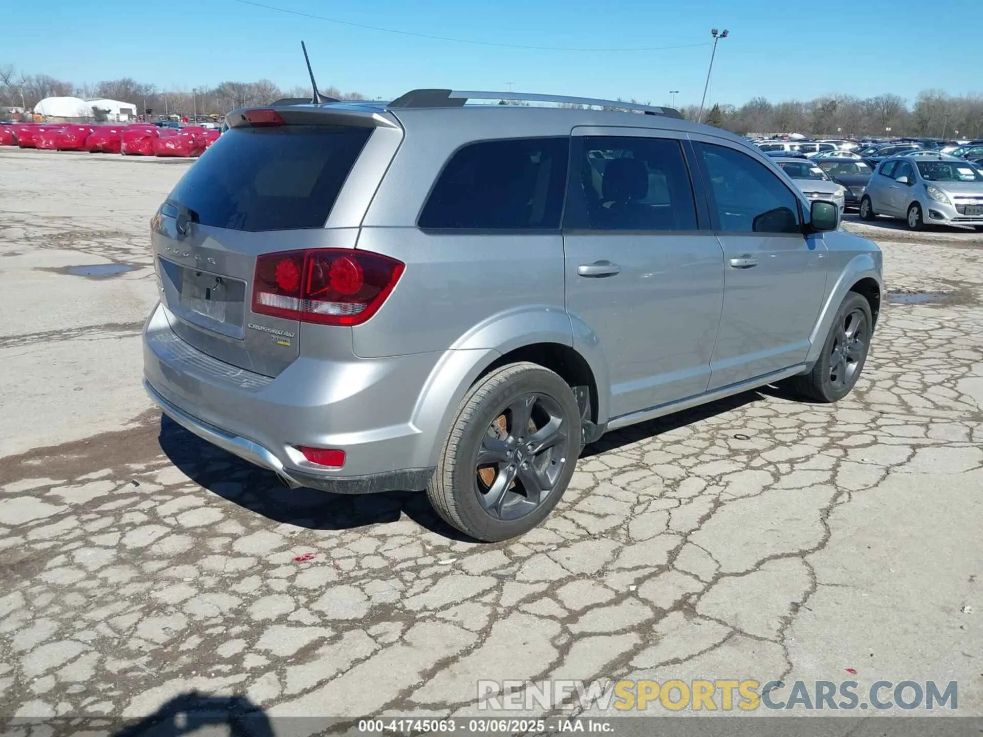 4 Фотография поврежденного автомобиля 3C4PDCGG9KT857947 DODGE JOURNEY 2019