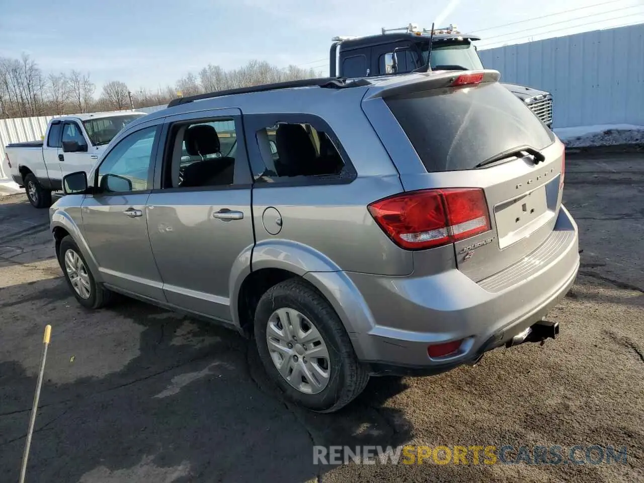 2 Photograph of a damaged car 3C4PDDBG8KT780047 DODGE JOURNEY 2019