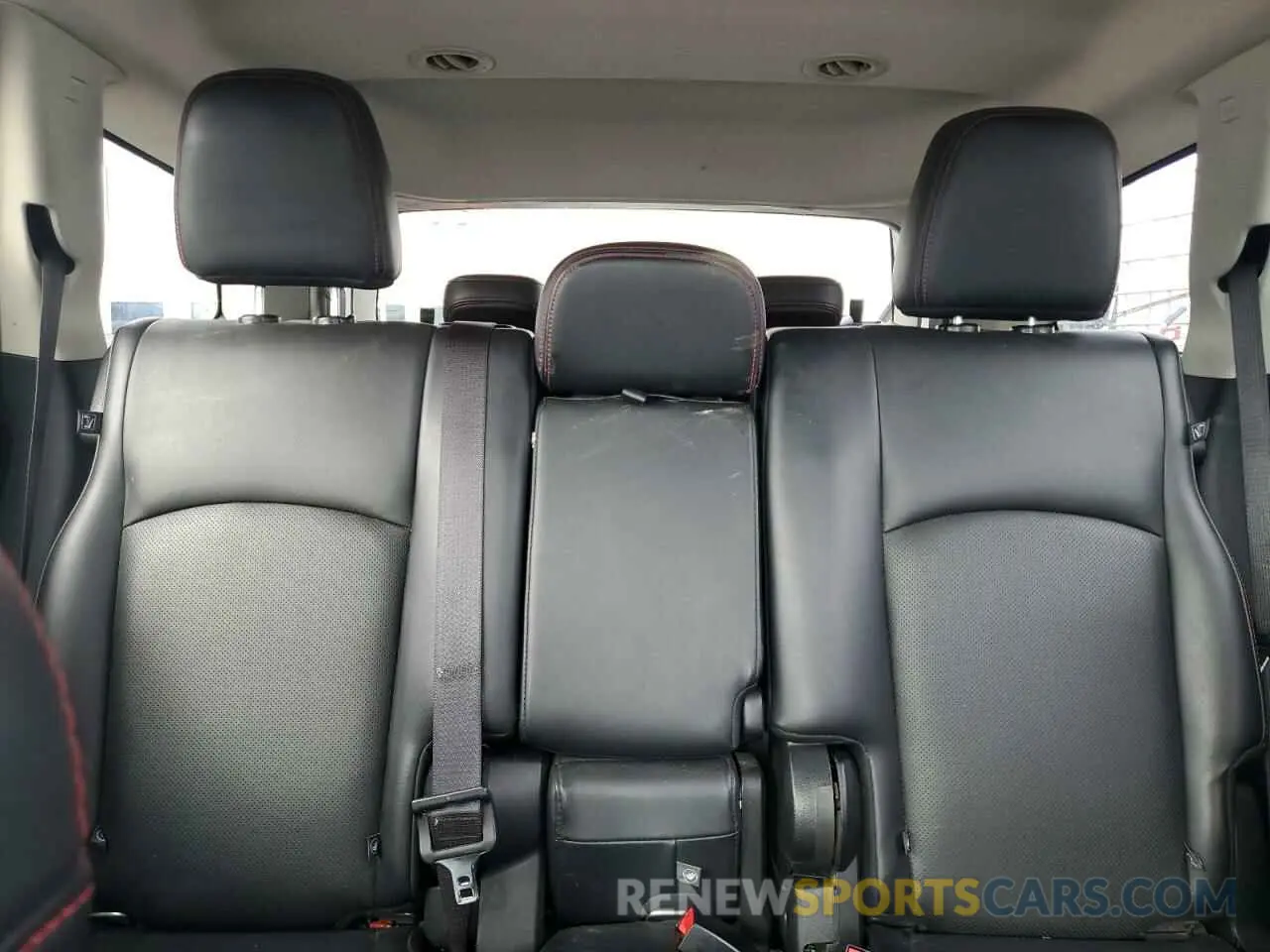 10 Photograph of a damaged car 3C4PDDEG2KT834051 DODGE JOURNEY 2019
