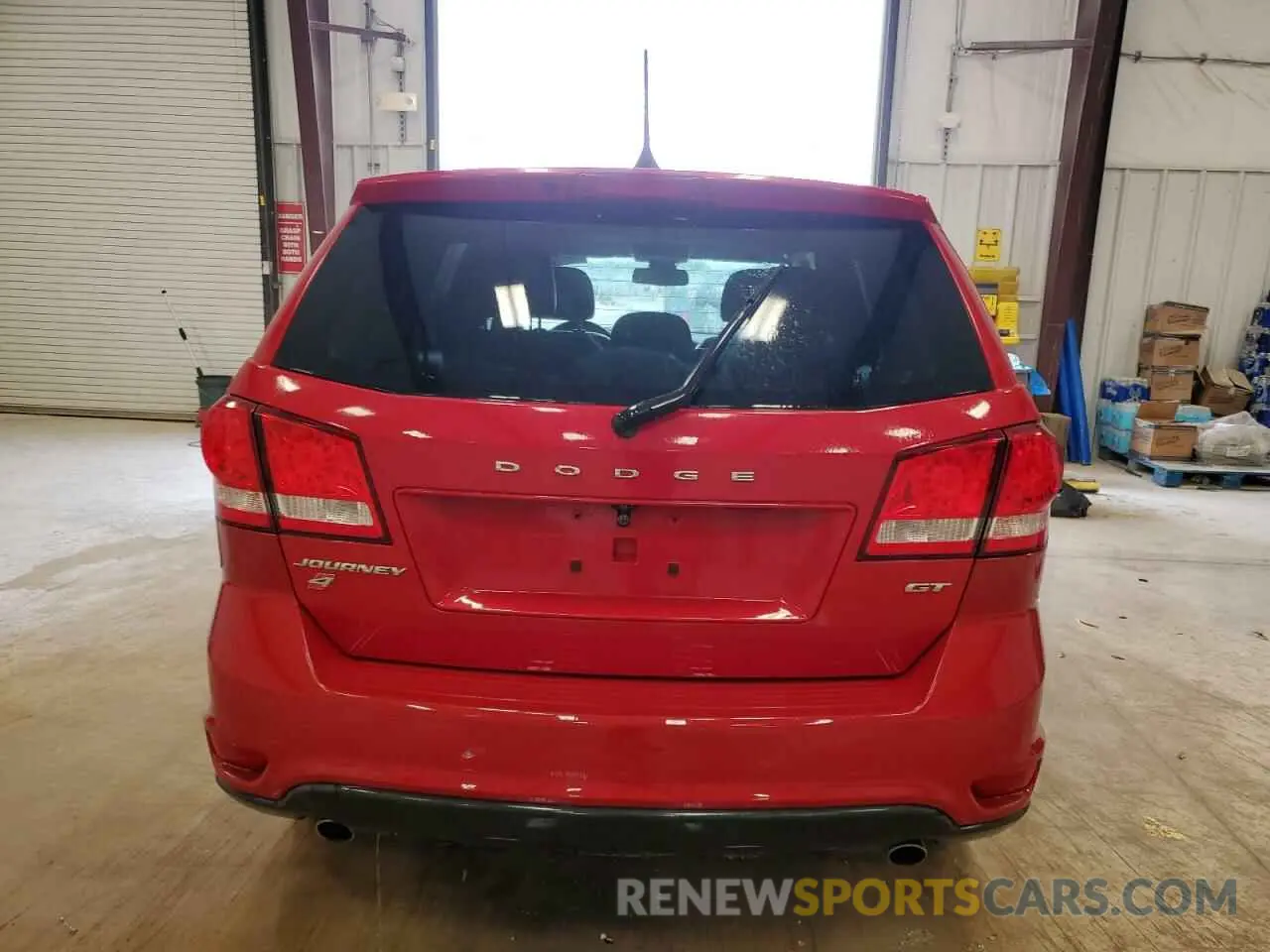 6 Photograph of a damaged car 3C4PDDEG5KT701915 DODGE JOURNEY 2019