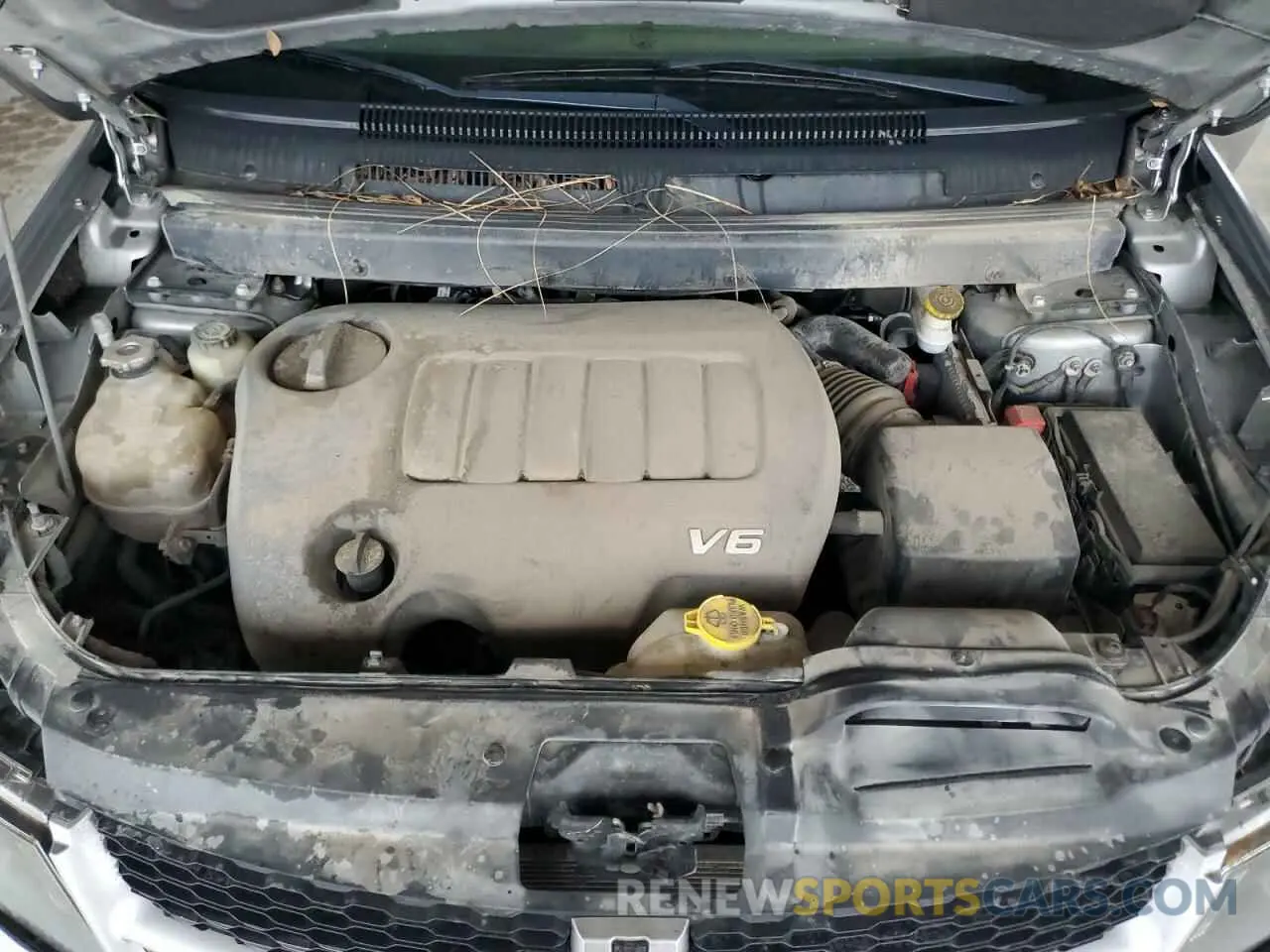 12 Photograph of a damaged car 3C4PDDEG6KT769964 DODGE JOURNEY 2019