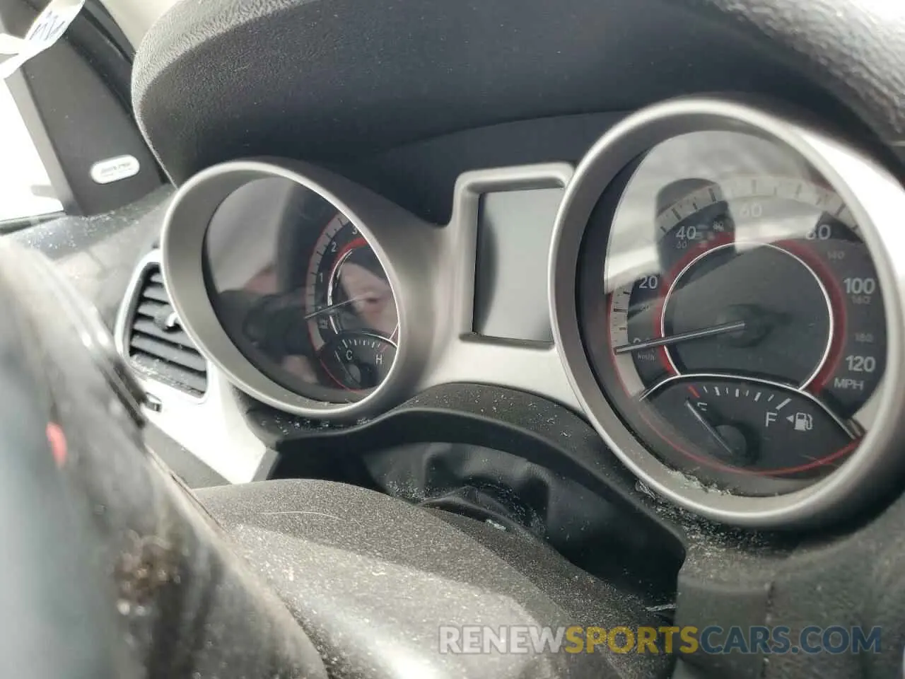 9 Фотография поврежденного автомобиля 3C4PDDEG7KT681652 DODGE JOURNEY 2019