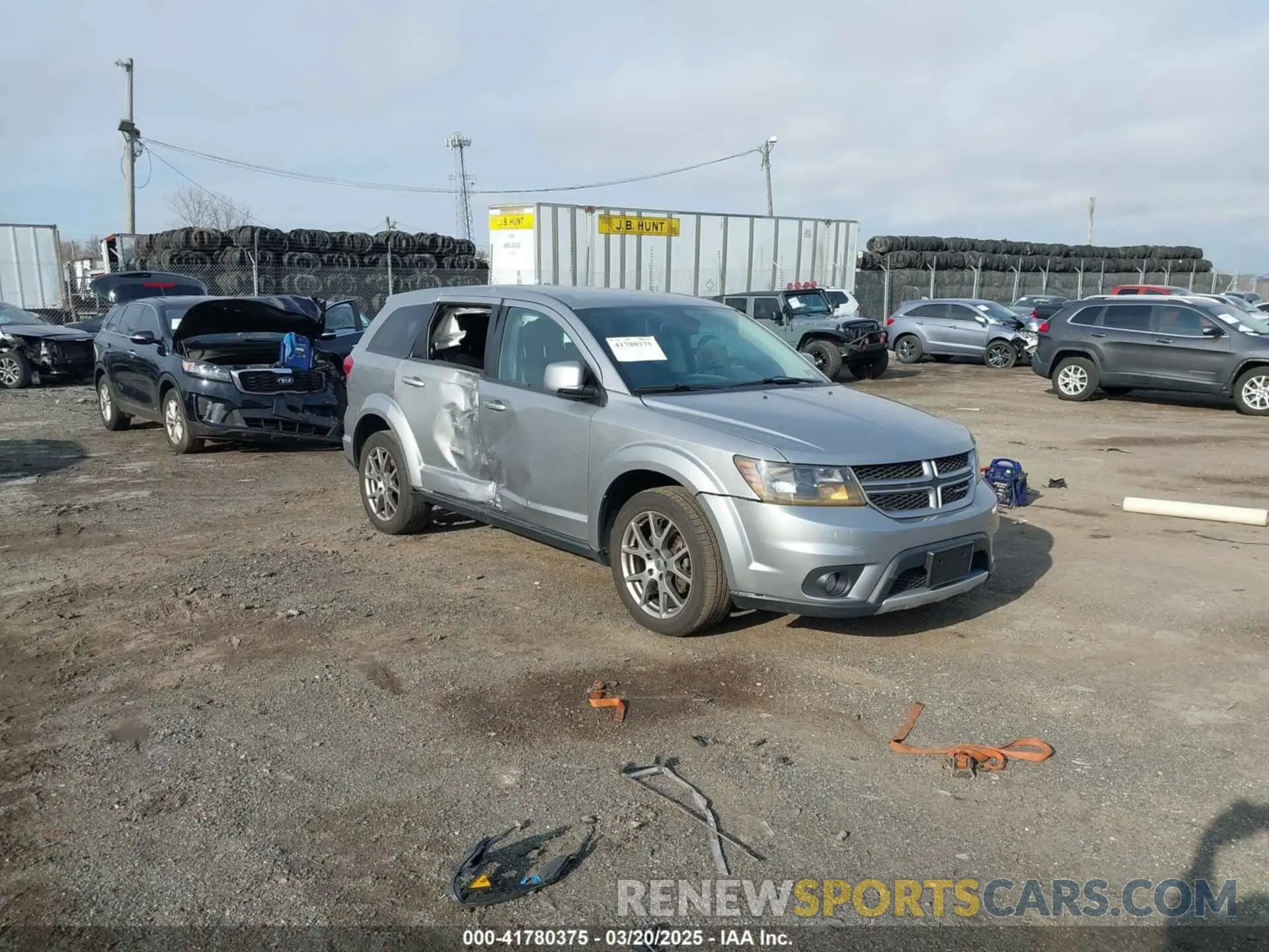 1 Photograph of a damaged car 3C4PDDEG9KT764693 DODGE JOURNEY 2019